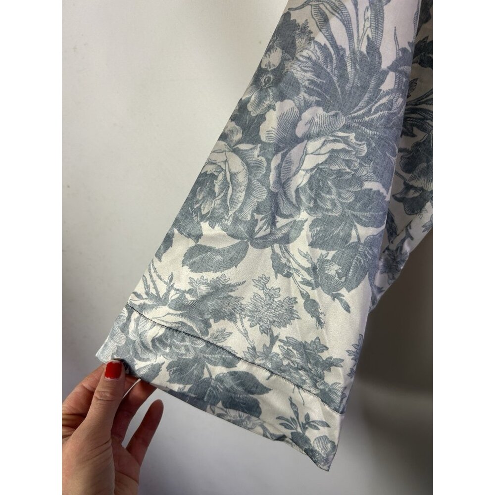 Potterybarn Robe Blue Floral Flowers Satin Belted - Picture 4 of 8